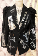 Cargar imagen en el visor de la galería, TIM BURTON BLAZER
